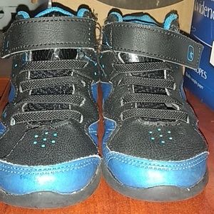 And 1 Boys Shoes - Sz 8 (Toddler)